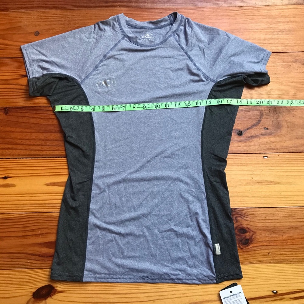 O'Neill Performance Wear Swim Shirt, NWT, XL - Picture 10 of 14